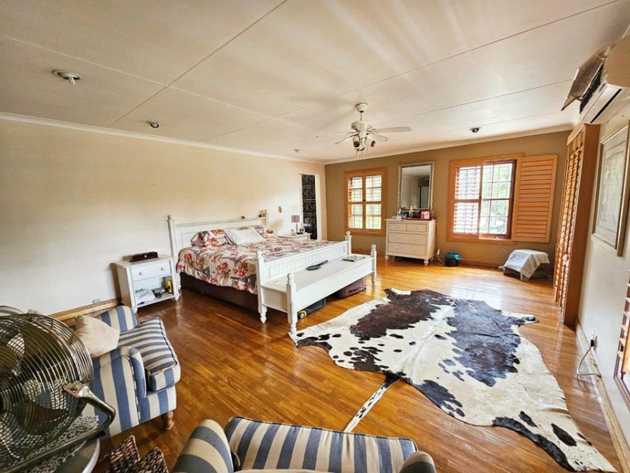 5 Bedroom Property for Sale in Randjesfontein A H Gauteng