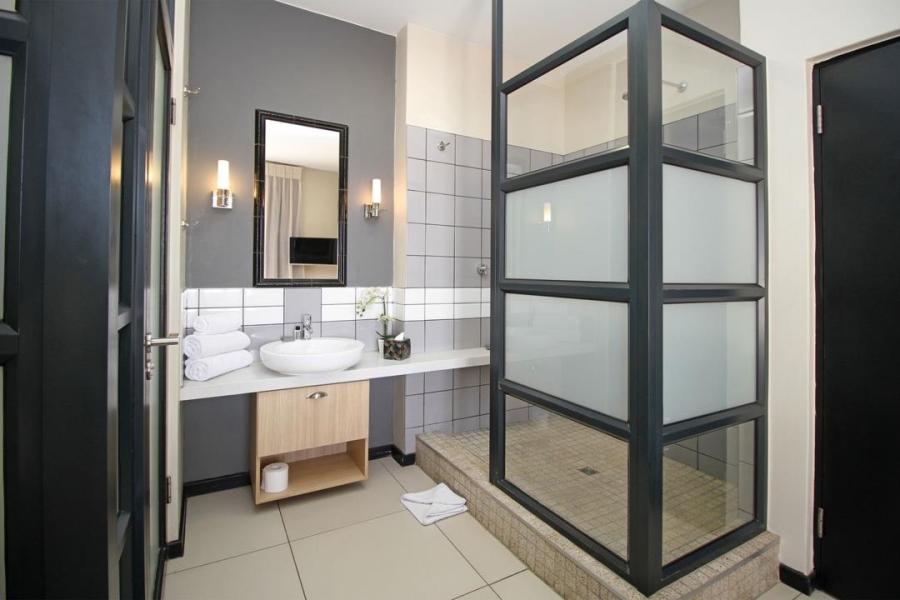 2 Bedroom Property for Sale in Rosebank Gauteng