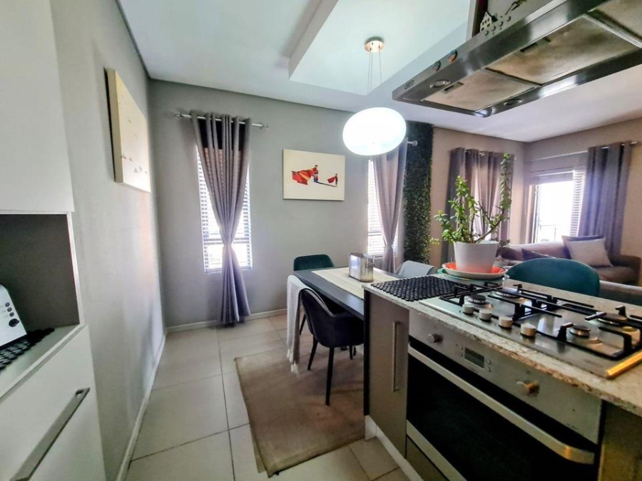 2 Bedroom Property for Sale in Bryanston Gauteng