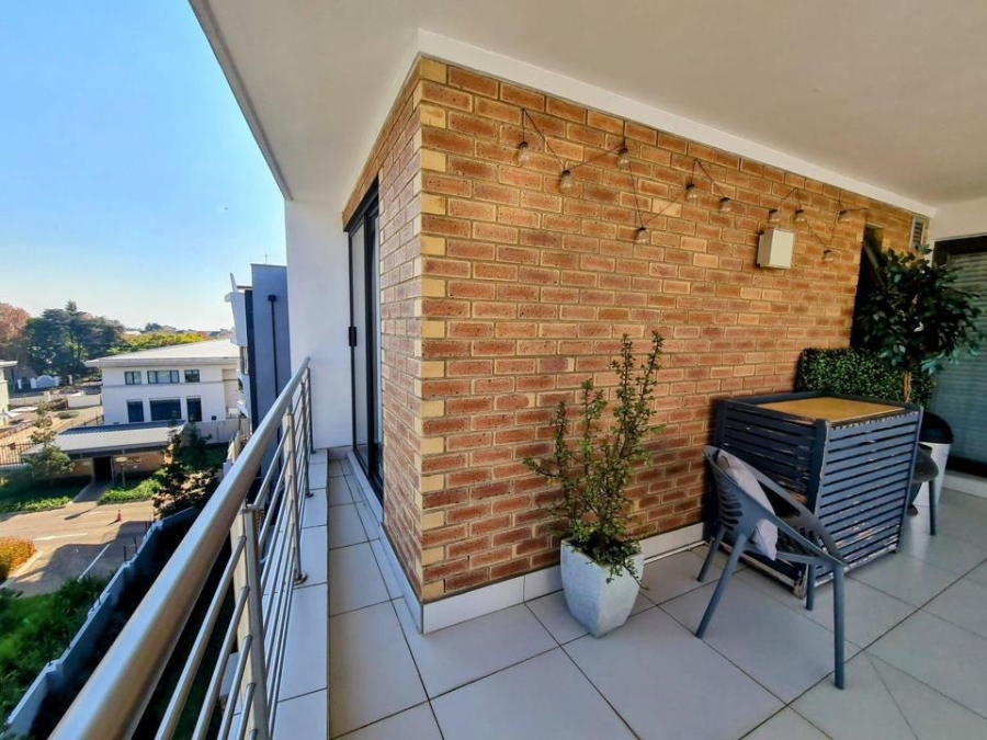 2 Bedroom Property for Sale in Bryanston Gauteng