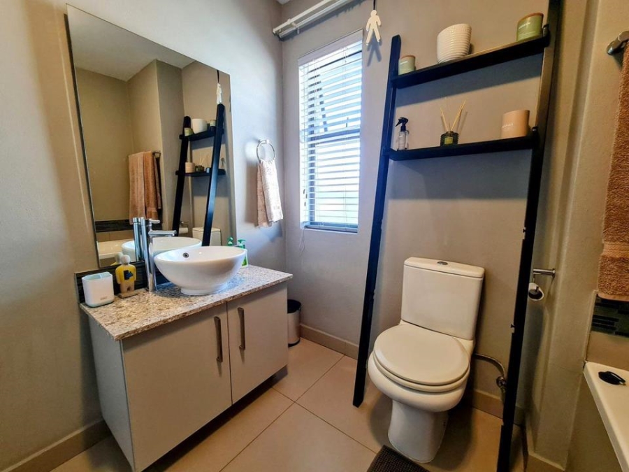 2 Bedroom Property for Sale in Bryanston Gauteng