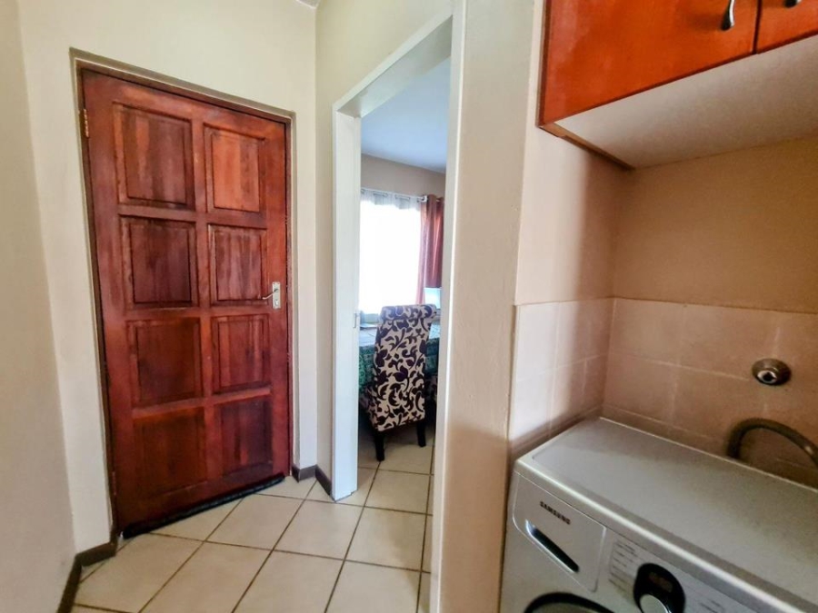 2 Bedroom Property for Sale in Honeypark Gauteng