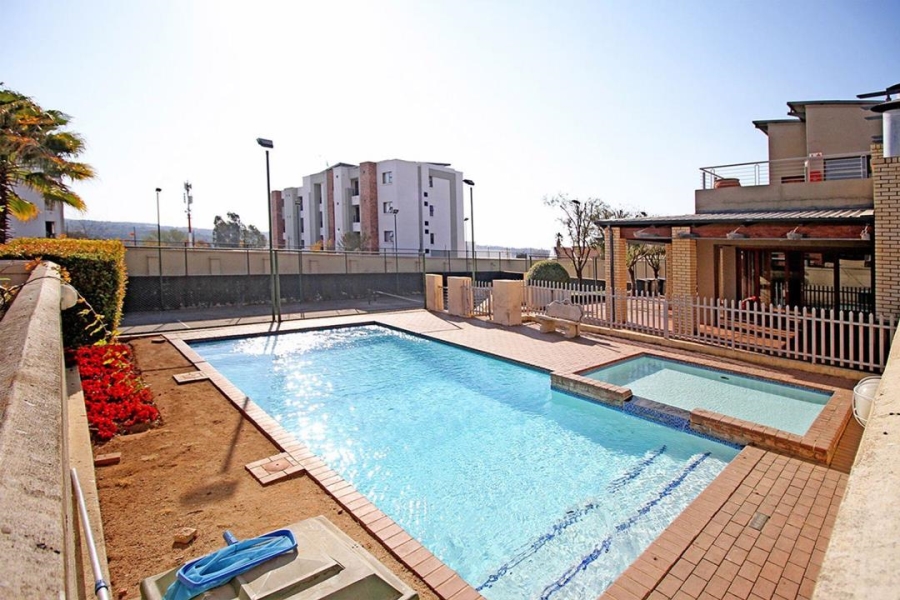 2 Bedroom Property for Sale in Ferndale Gauteng