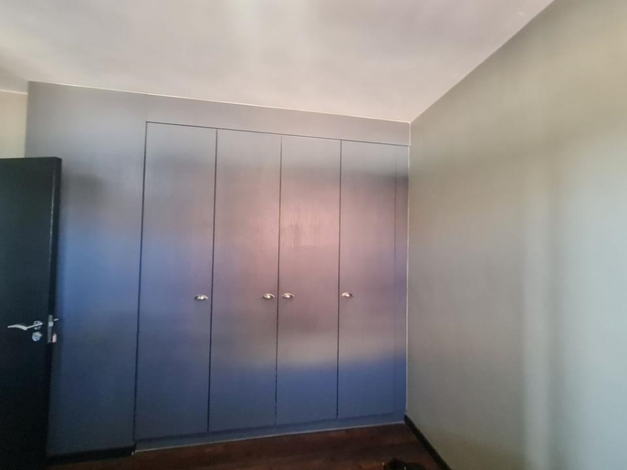 2 Bedroom Property for Sale in Rosebank Gauteng