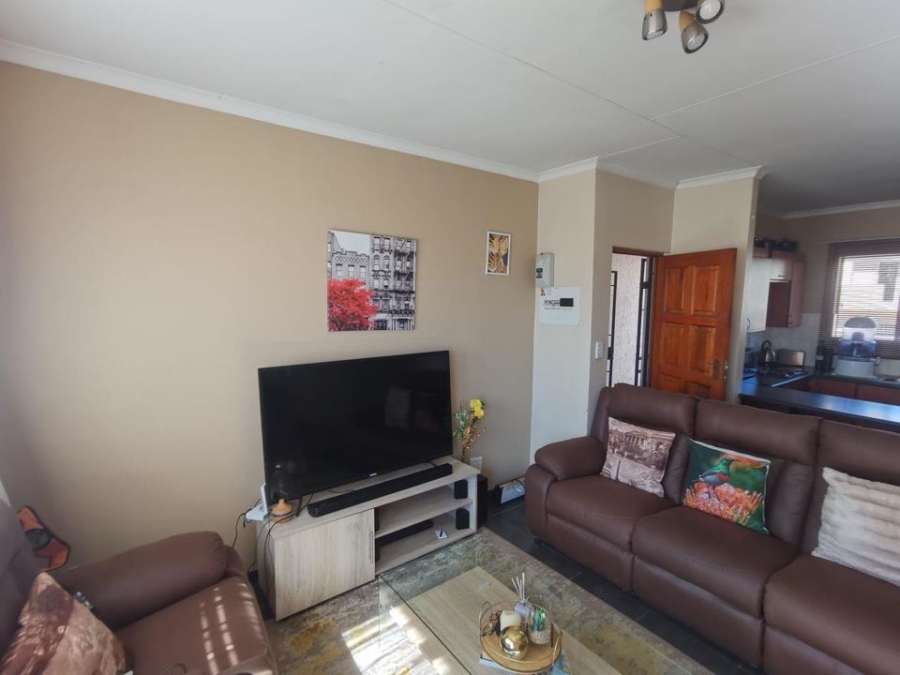 1 Bedroom Property for Sale in Ferndale Gauteng