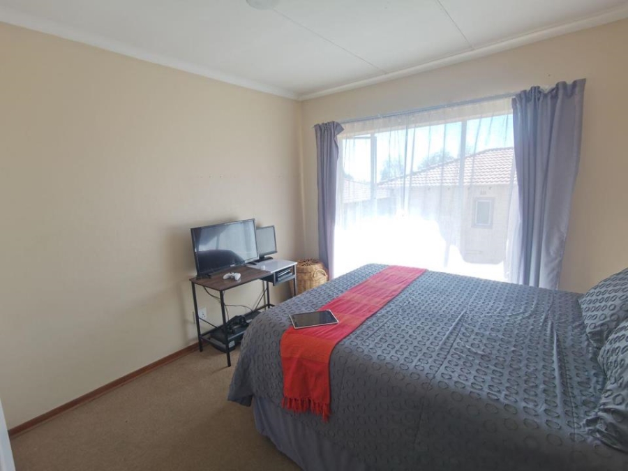 1 Bedroom Property for Sale in Ferndale Gauteng