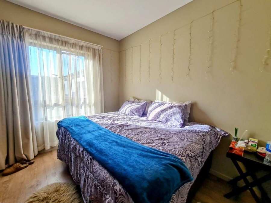 1 Bedroom Property for Sale in Bryanston Gauteng