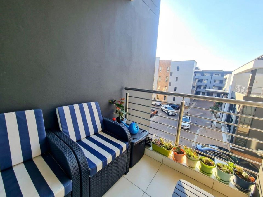 1 Bedroom Property for Sale in Bryanston Gauteng