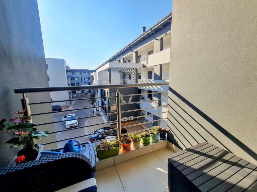 1 Bedroom Property for Sale in Bryanston Gauteng