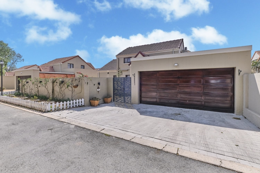 3 Bedroom Property for Sale in Barbeque Downs Gauteng