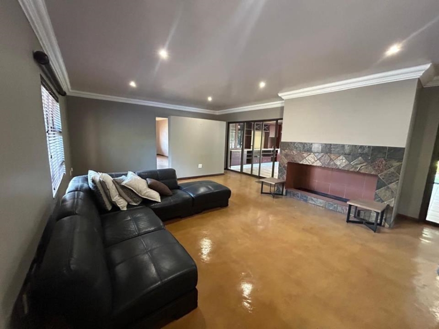 3 Bedroom Property for Sale in Eldo Lakes Estate Gauteng