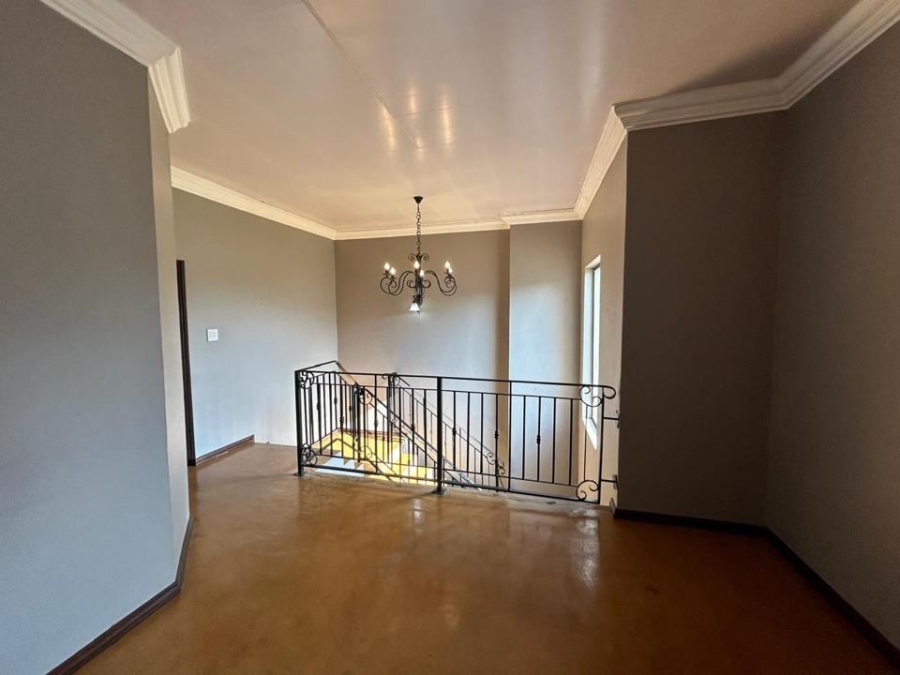 3 Bedroom Property for Sale in Eldo Lakes Estate Gauteng