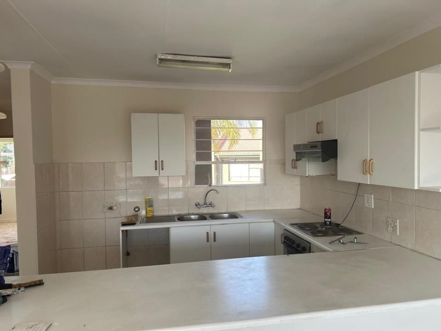 3 Bedroom Property for Sale in Wierda Park Gauteng