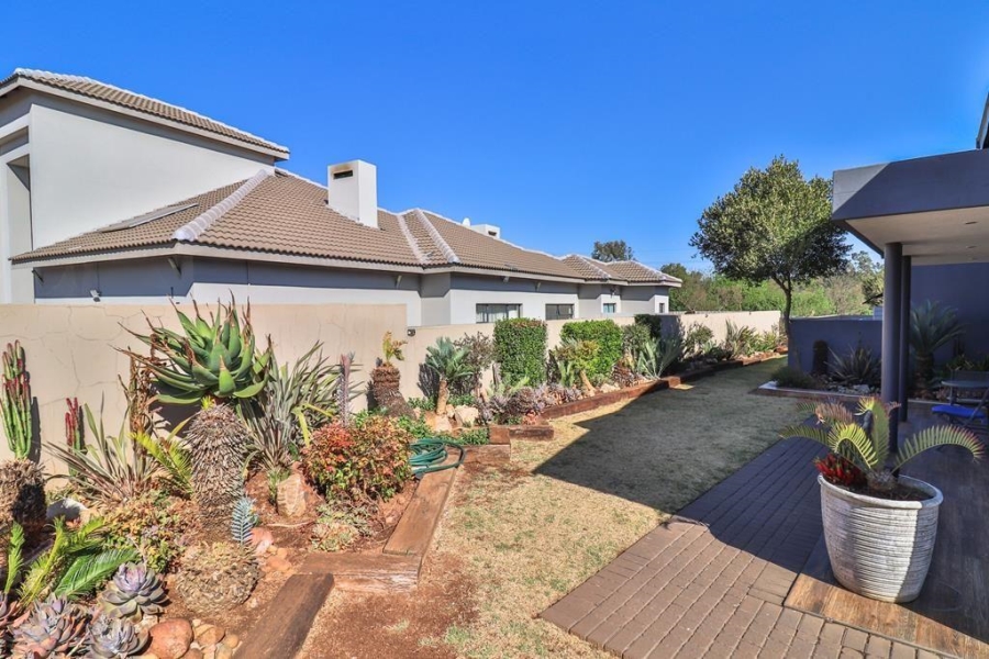 4 Bedroom Property for Sale in Eldo Lakes Estate Gauteng