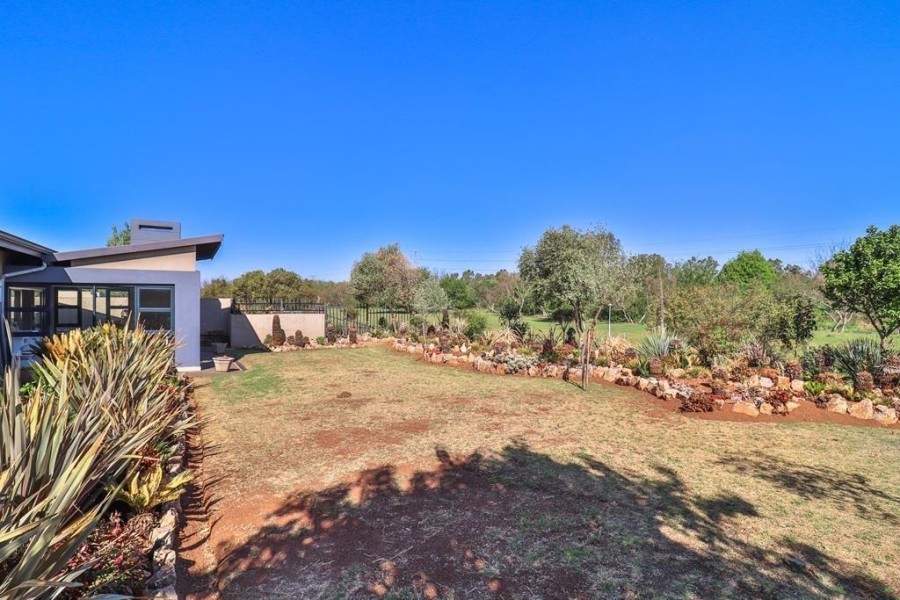 4 Bedroom Property for Sale in Eldo Lakes Estate Gauteng