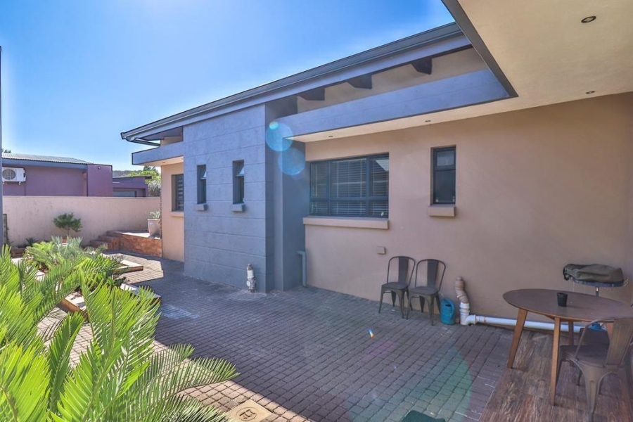 4 Bedroom Property for Sale in Eldo Lakes Estate Gauteng