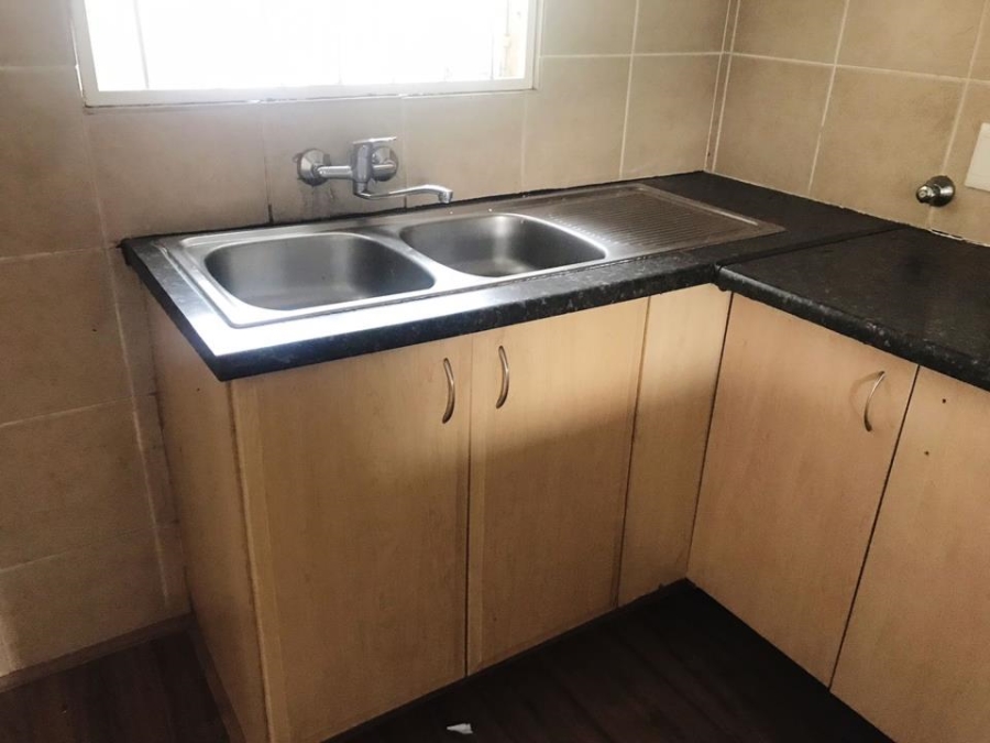 2 Bedroom Property for Sale in Valhalla Gauteng