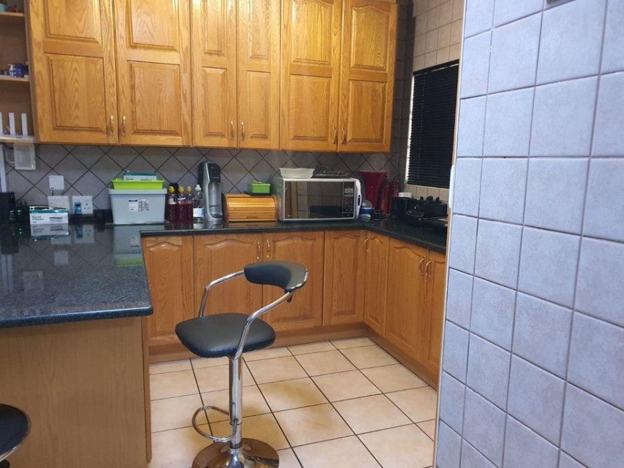 3 Bedroom Property for Sale in Eldo Glen Gauteng