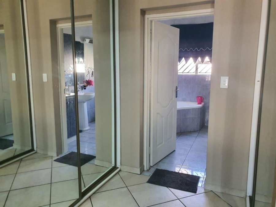 3 Bedroom Property for Sale in Eldo Glen Gauteng