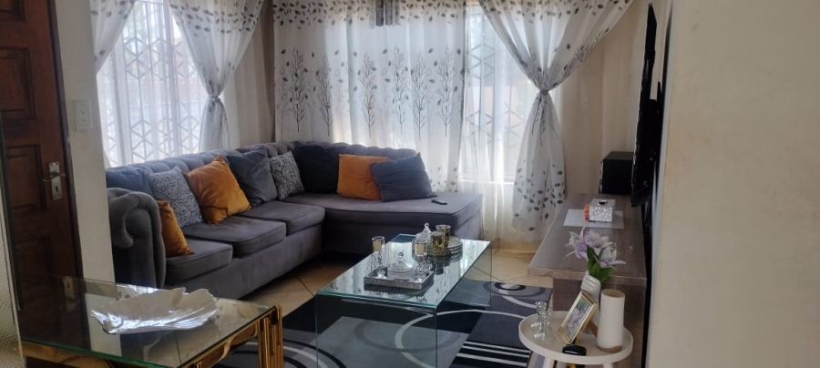 3 Bedroom Property for Sale in Soshanguve VV Gauteng