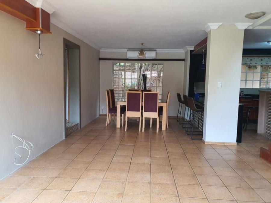 To Let 4 Bedroom Property for Rent in Eldopark Gauteng