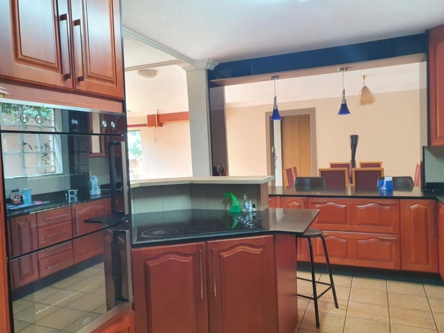 To Let 4 Bedroom Property for Rent in Eldopark Gauteng