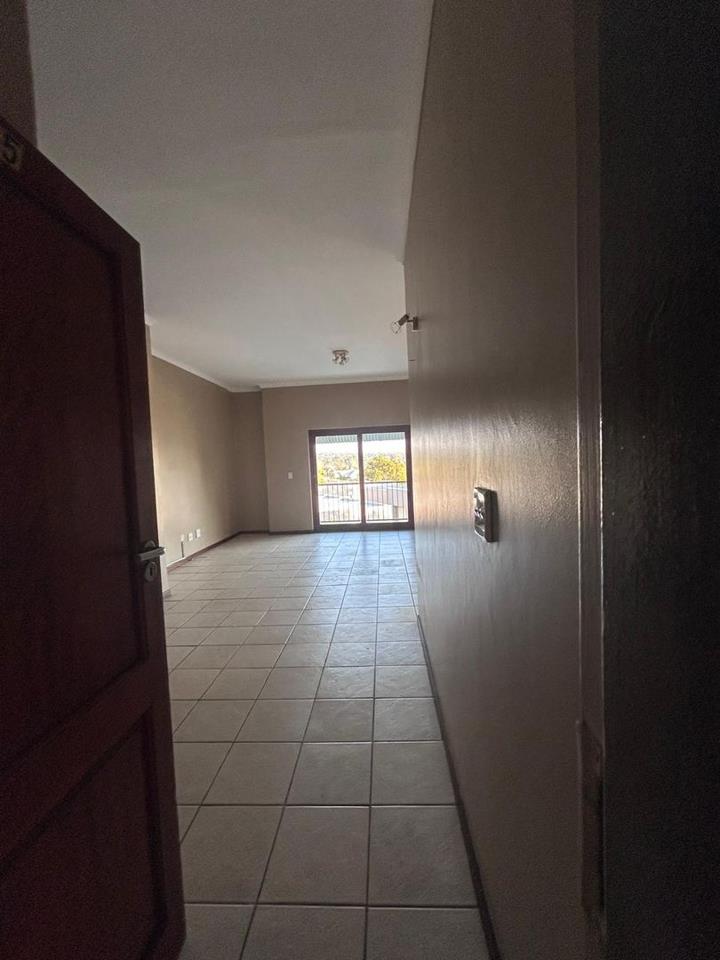 To Let 2 Bedroom Property for Rent in Eldo Lakes Estate Gauteng