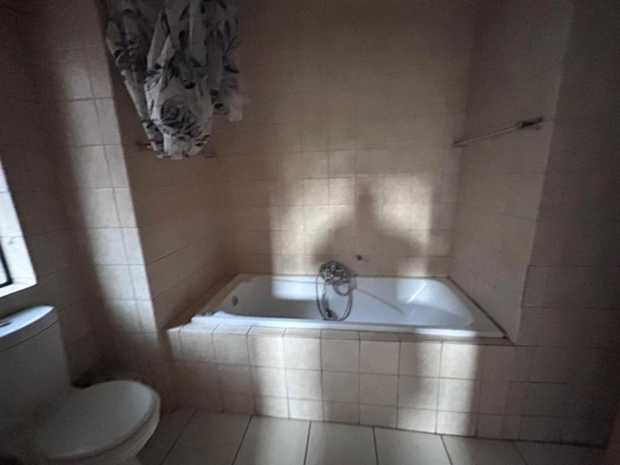 To Let 2 Bedroom Property for Rent in Eldo Lakes Estate Gauteng