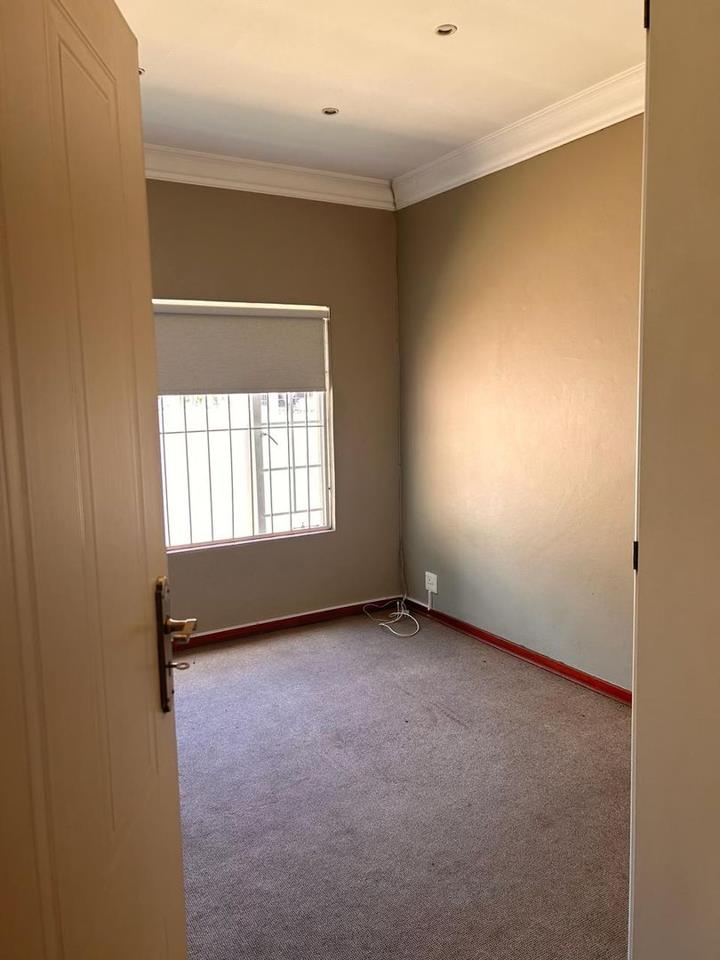 To Let 3 Bedroom Property for Rent in Eldo Glen Gauteng