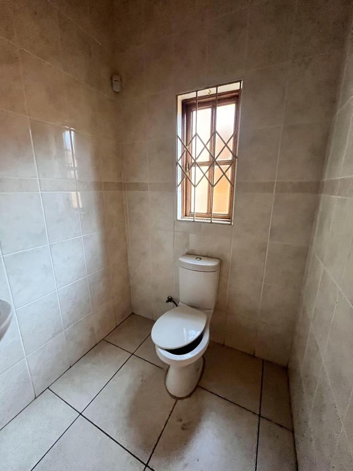 4 Bedroom Property for Sale in Laudium Gauteng