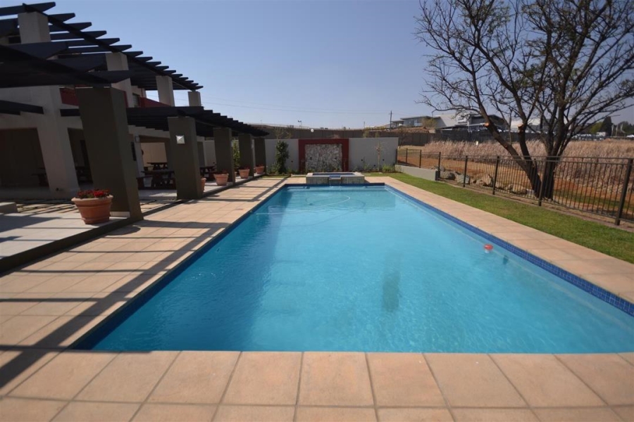 2 Bedroom Property for Sale in Fourways Gauteng