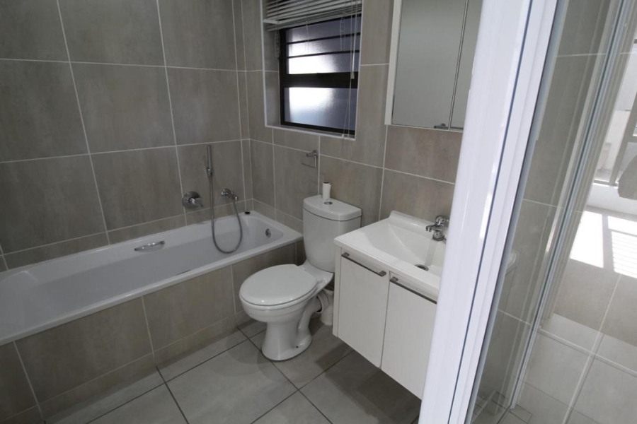 1 Bedroom Property for Sale in Fourways Gauteng