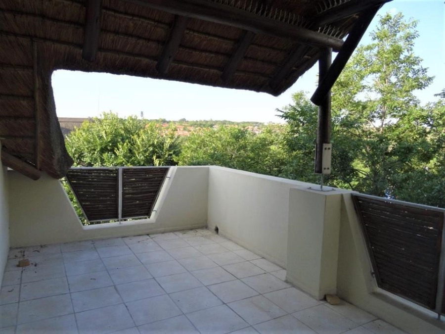 To Let 1 Bedroom Property for Rent in Douglasdale Gauteng