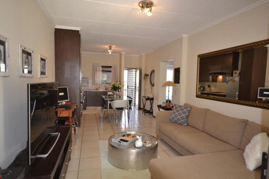 To Let 2 Bedroom Property for Rent in Bryanston Gauteng