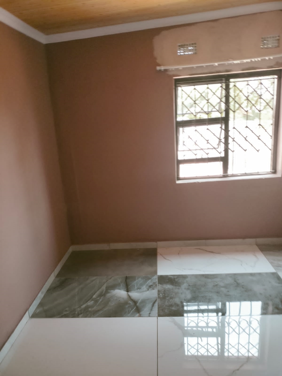 To Let 1 Bedroom Property for Rent in Birchleigh North Ext 3 Gauteng