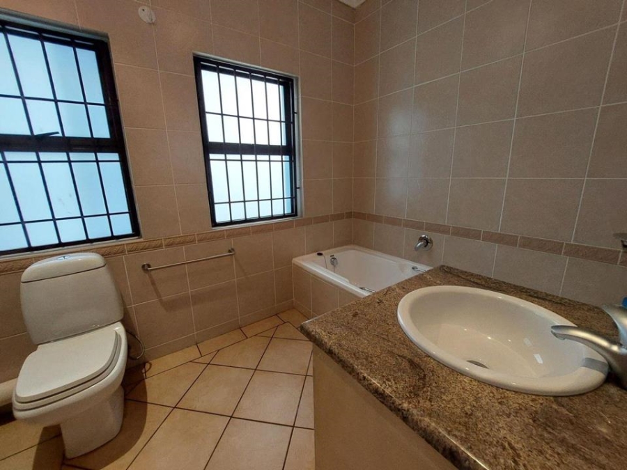 To Let 3 Bedroom Property for Rent in Morningside Gauteng