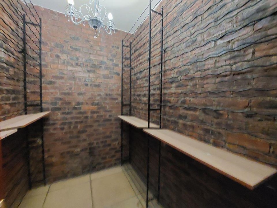 To Let 3 Bedroom Property for Rent in Morningside Gauteng