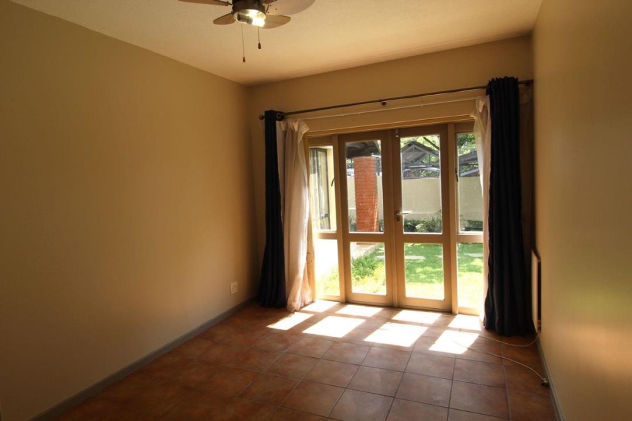 To Let 3 Bedroom Property for Rent in Bryanston Gauteng