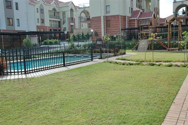 To Let 1 Bedroom Property for Rent in Bryanston Gauteng