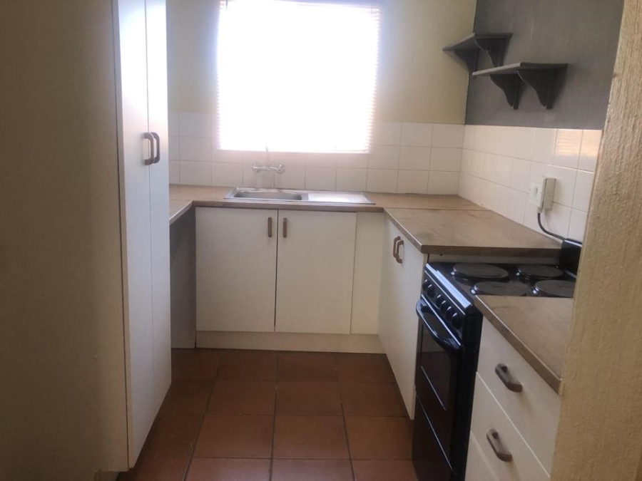 2 Bedroom Property for Sale in Allens Nek Gauteng