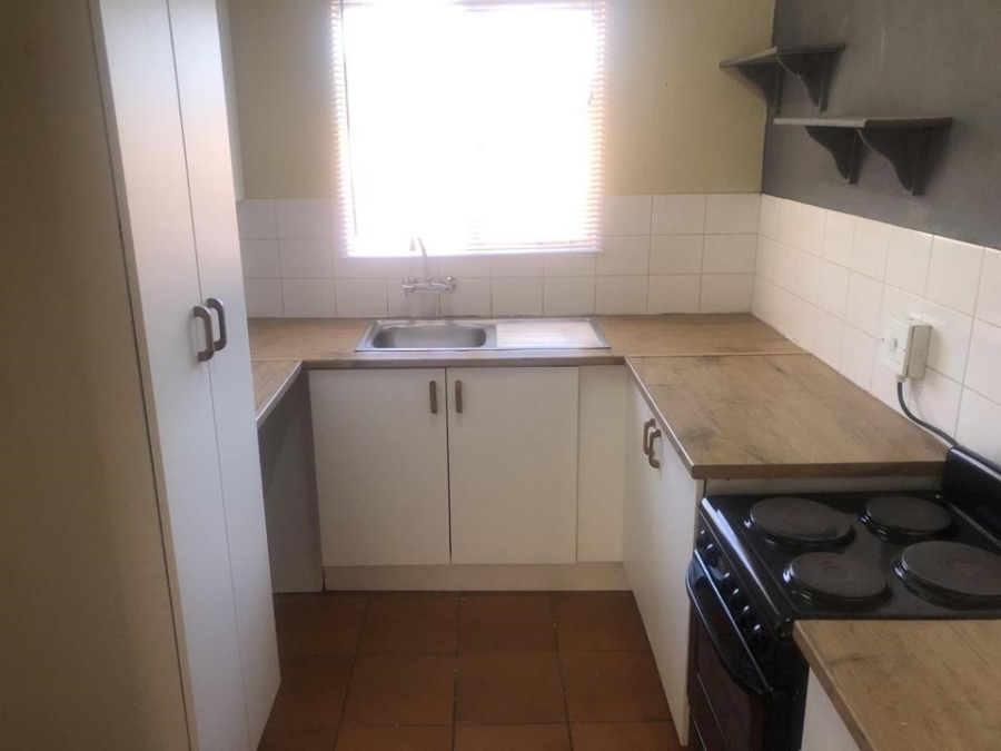 2 Bedroom Property for Sale in Allens Nek Gauteng