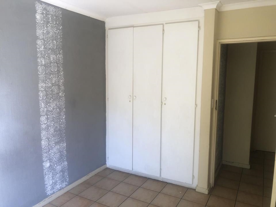 2 Bedroom Property for Sale in Allens Nek Gauteng