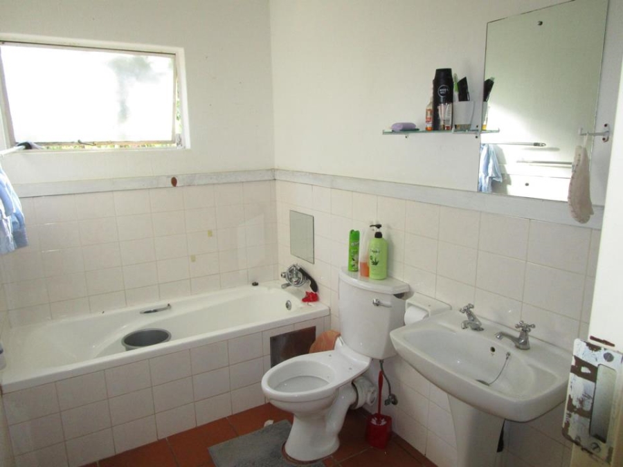 2 Bedroom Property for Sale in Allens Nek Gauteng