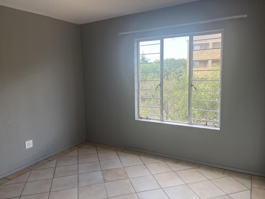 2 Bedroom Property for Sale in Wilro Park Gauteng