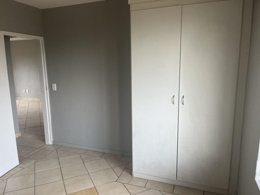 2 Bedroom Property for Sale in Wilro Park Gauteng