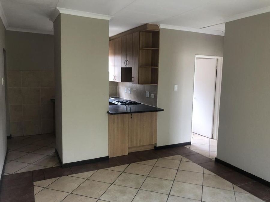 To Let 2 Bedroom Property for Rent in Wilgeheuwel Gauteng