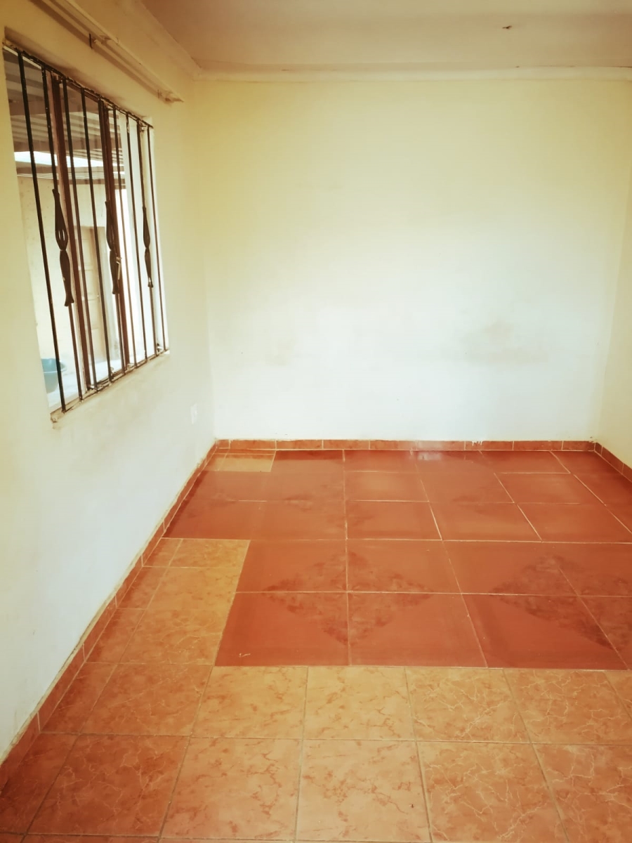 To Let 1 Bedroom Property for Rent in Protea Glen Gauteng