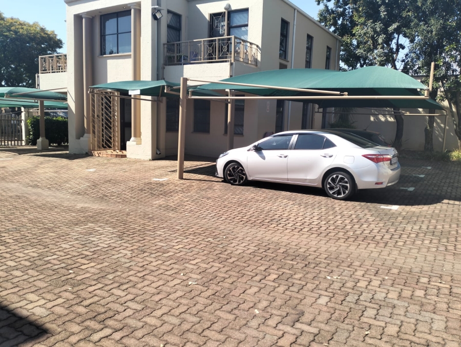 To Let commercial Property for Rent in Randpark Ridge Gauteng