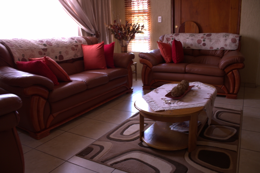 3 Bedroom Property for Sale in Windmill Park Gauteng