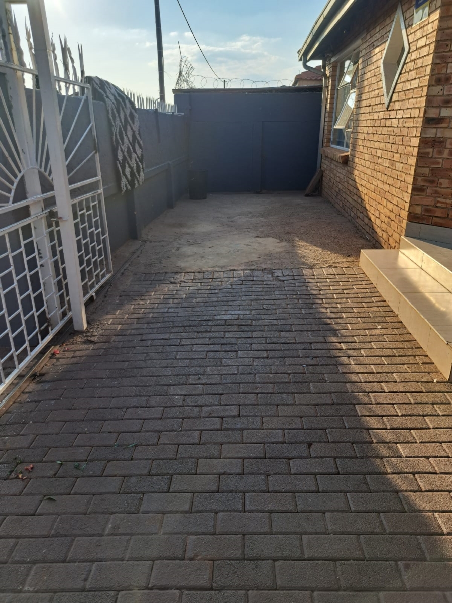 3 Bedroom Property for Sale in Ennerdale Gauteng